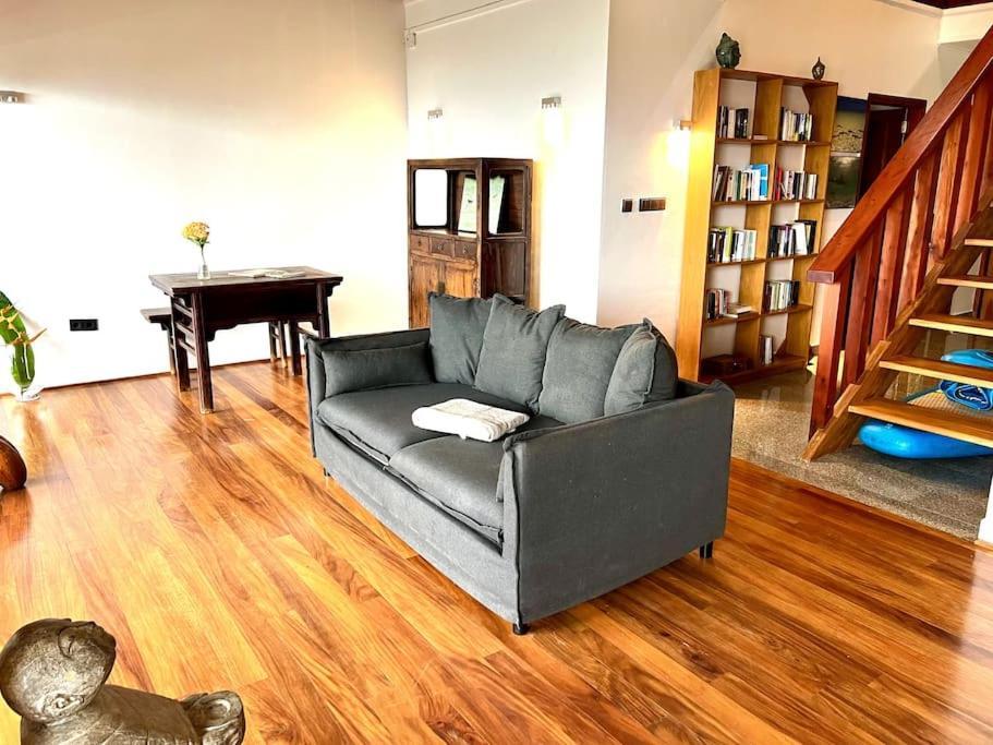 Hilltop South - Villa Bougainville Takamaka Extérieur photo