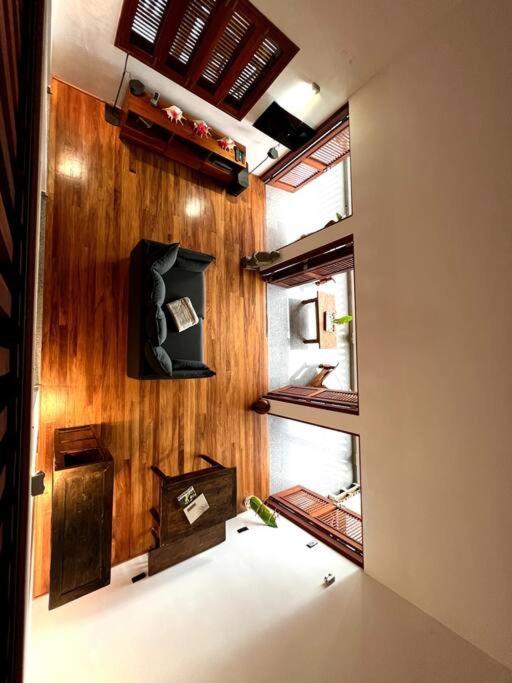 Hilltop South - Villa Bougainville Takamaka Extérieur photo